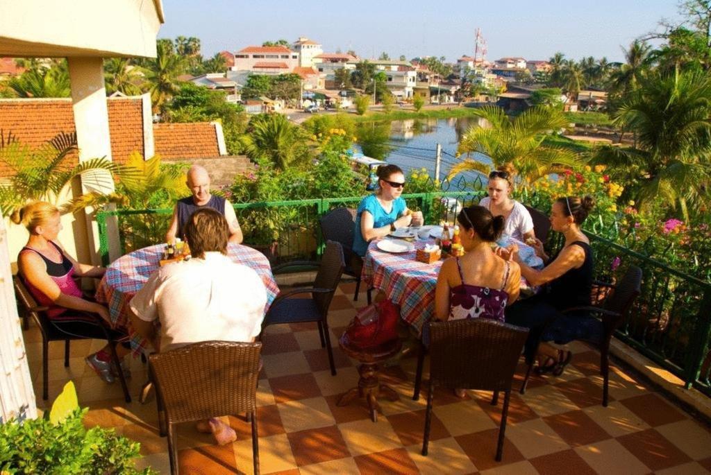 Siem Reap Riverside Hotel Kültér fotó