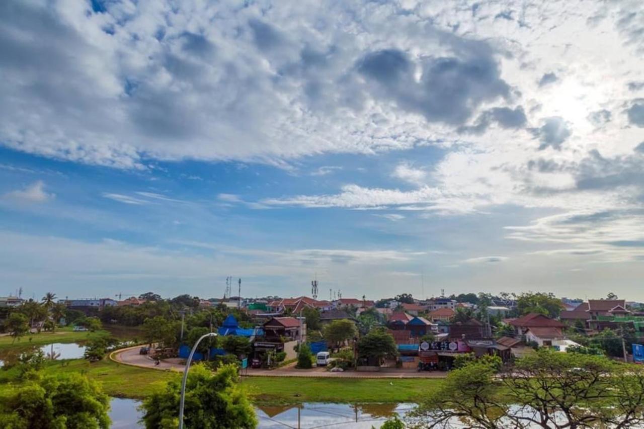 Siem Reap Riverside Hotel Kültér fotó
