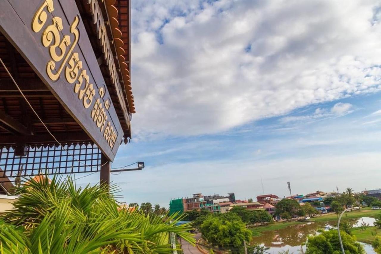 Siem Reap Riverside Hotel Kültér fotó